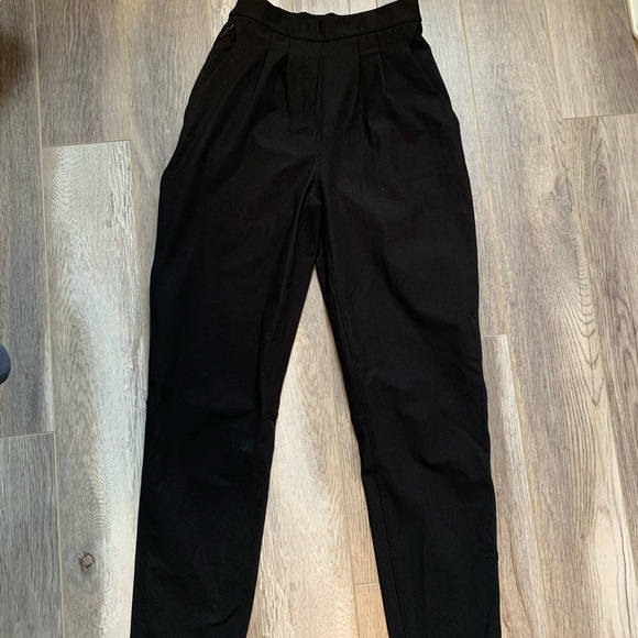 Lululemon Essential High Waisted Trouser Pant Size 2 - Picture 2 of 4